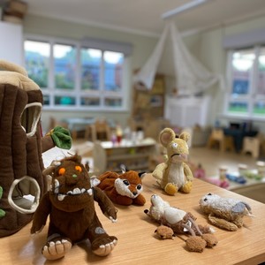 gruffalo-toys-in-the-nest